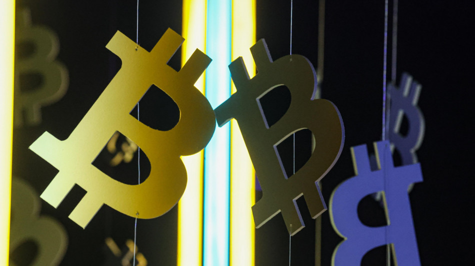  'Fbi, Corea del Nord responsabile dell'attacco hacker a Binance' 