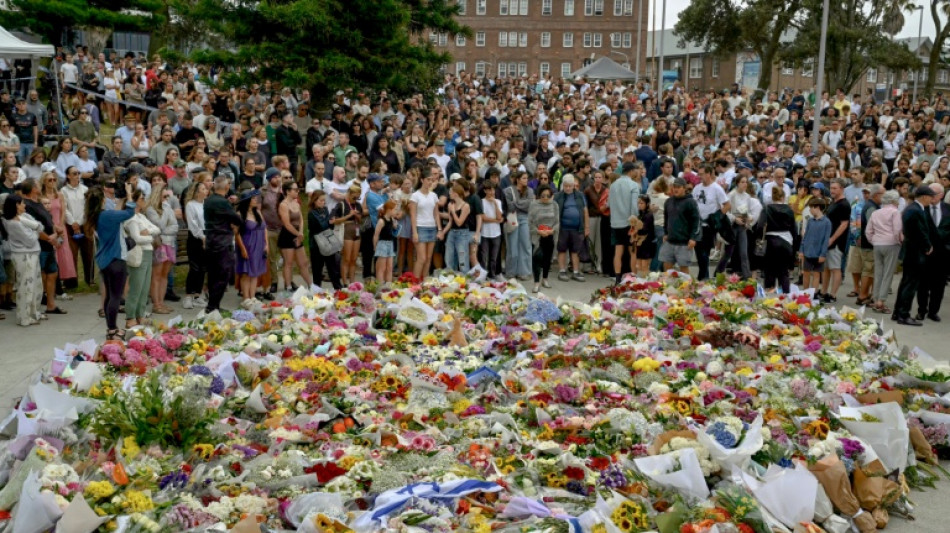  Australian Jewish group warned of 'attack' before Bondi mass shooting: inquiry 