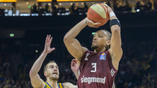 Edwards &uuml;berragt: FC Bayern holt in Berlin das Double