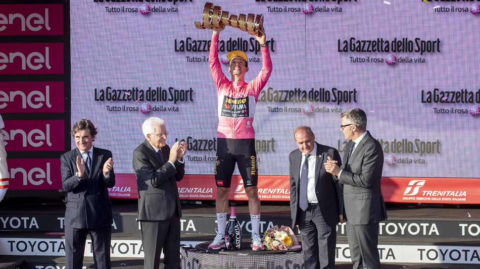 Giro: ufficializzati gli iscritti, &egrave; caccia a Pogacar