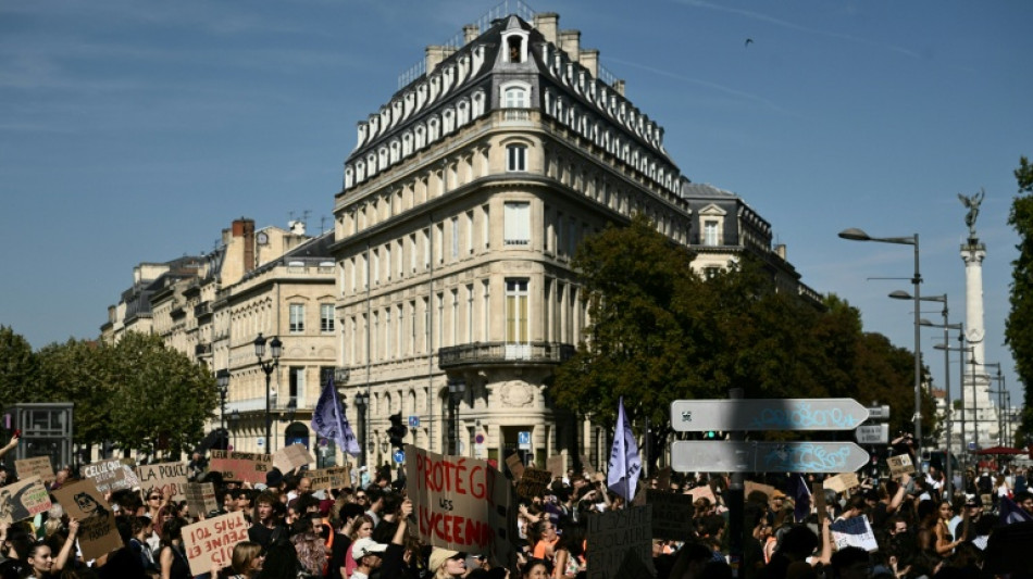  Col&egrave;re des lyc&eacute;ens: le gouvernement joue l'apaisement avant une nouvelle journ&eacute;e de mobilisation jeudi 