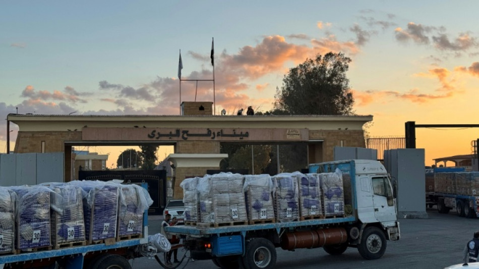 Passagem de fronteira crucial para entrada de ajuda em Gaza permanece fechada