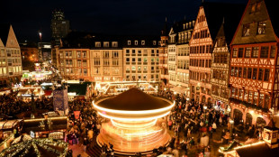 Im Schnitt 263 Euro für Geschenke: Handel hofft auf stabiles Weihnachtsgeschäft