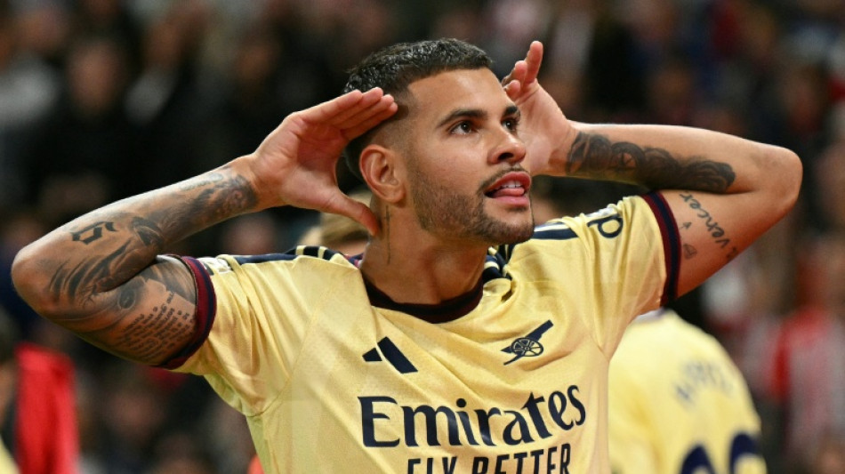  Com gol de Bruno Guimar&atilde;es, Arsenal vence Sunderland e mant&eacute;m in&iacute;cio perfeito no Ingl&ecirc;s 