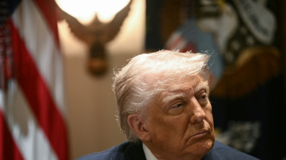 Trump anuncia aranceles del 25% a los pa&iacute;ses que compren petr&oacute;leo y gas a Venezuela