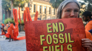 Bloqueio sobre combustíveis fósseis no último dia da COP28