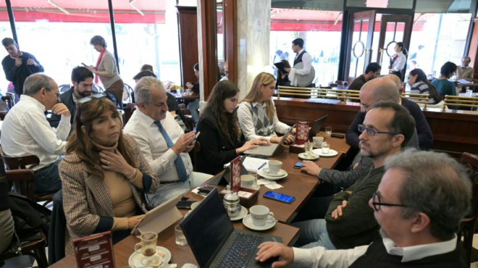  El gobierno argentino impide el ingreso de los periodistas a la Casa Rosada por un supuesto "espionaje" 