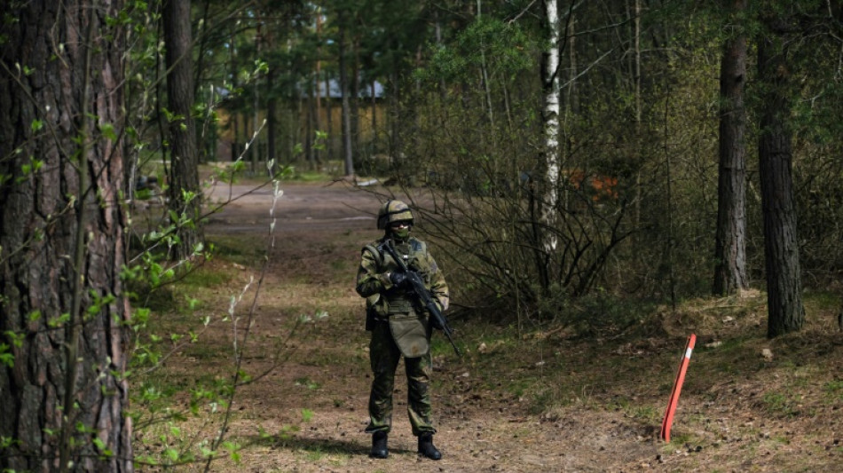 Reservistas de Finlandia se preparan para la amenaza rusa
