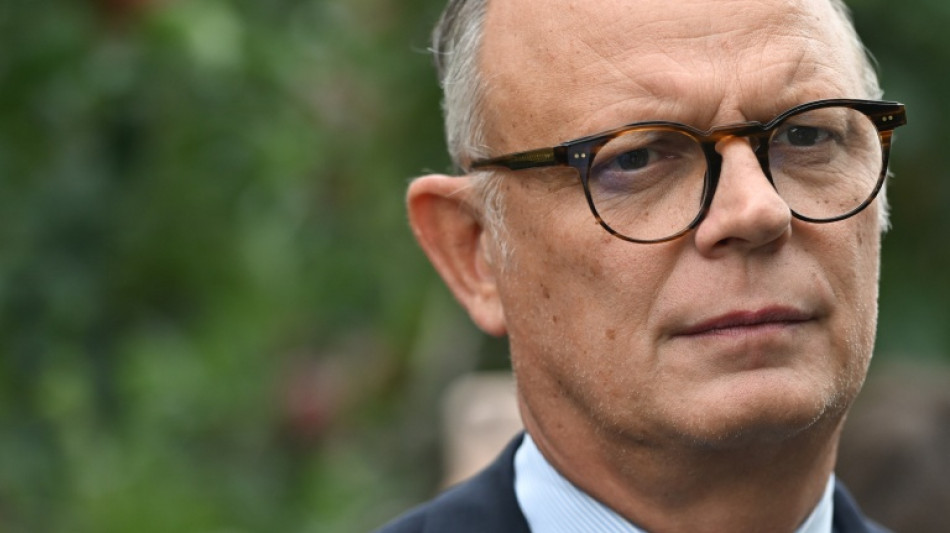  Franz&ouml;sischer Pr&auml;sidentschaftskandidat Philippe von Untersuchungsrichtern befragt 