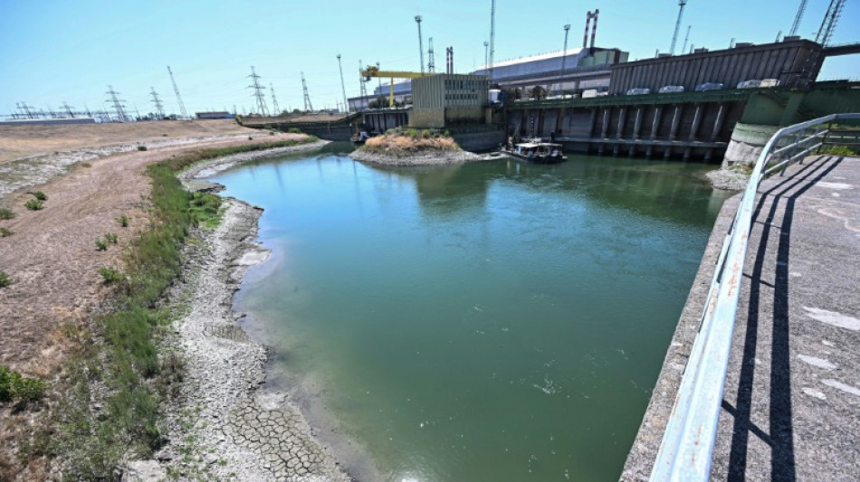  La Hongrie n'exclut pas un arr&ecirc;t d&egrave;s ce week-end de son unique centrale nucl&eacute;aire, &agrave; cause de la canicule 