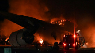 Colis&atilde;o de dois avi&otilde;es deixa cinco mortos no Jap&atilde;o
