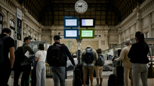 Quais de gare d&eacute;sert&eacute;s, la SNCF fait le dos rond apr&egrave;s la mobilisation des cheminots