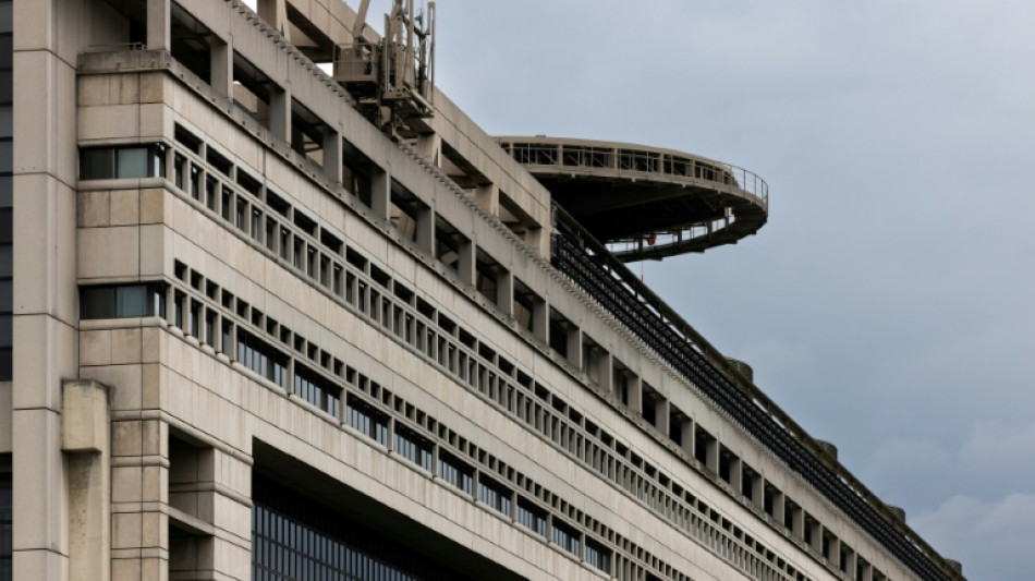  Le gouvernement s'appr&ecirc;te &agrave; annoncer des milliards d'euros d'&eacute;conomies 