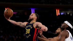 NBA: Curry verletzt sich bei Sieg über Toronto