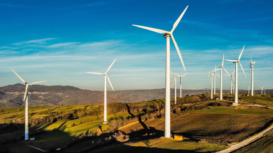 Tar Sardegna rinvia legge aree idonee alla Corte Costituzionale