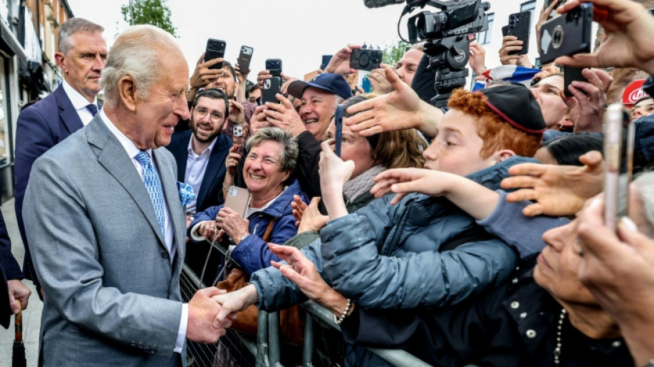  Charles III rencontre des victimes d'attaques antis&eacute;mites &agrave; Londres 
