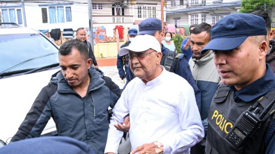 Nach Regierungswechsel in Nepal: Ex-Premier und zwei Ex-Minister festgenommen 