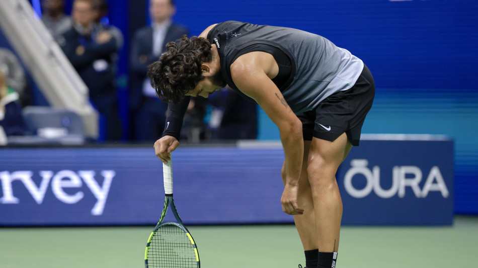 US Open: con Shelton sfida allo sfinimento, Alcaraz vomita nell'asciugamano