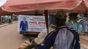 Pr&auml;sidentschaftswahl in Kamerun: 92-j&auml;hriger Amtsinhaber Biya Favorit