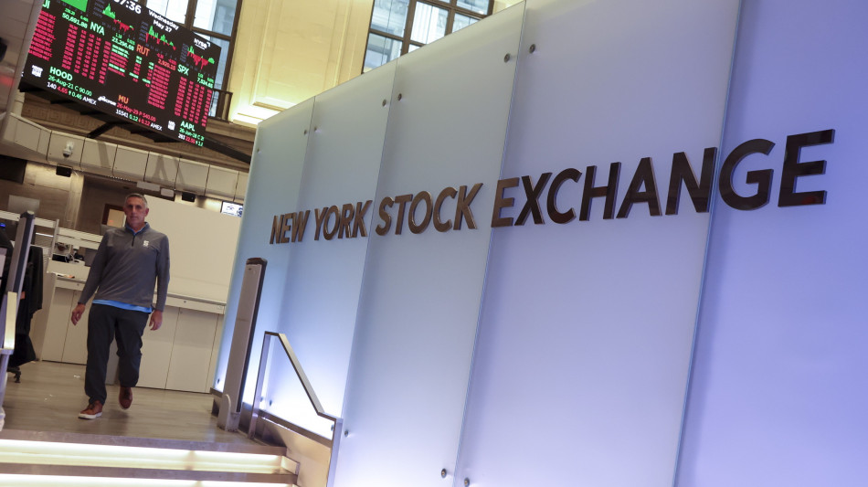  Wall Street apre contrastata, Dj a -0,11% e Nasdaq a +1,07% 