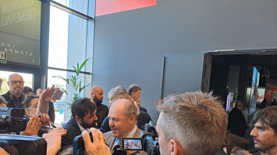 Donnet, Generali supererà anche questa crisi