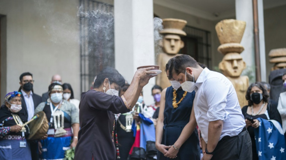 Chiles neuer Pr&auml;sident trifft gleich am ersten Tag im Amt indigene Vertreter