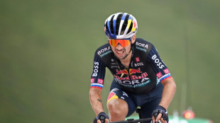 Vuelta: Roglic macht Boden gut - und erh&auml;lt Zeitstrafe