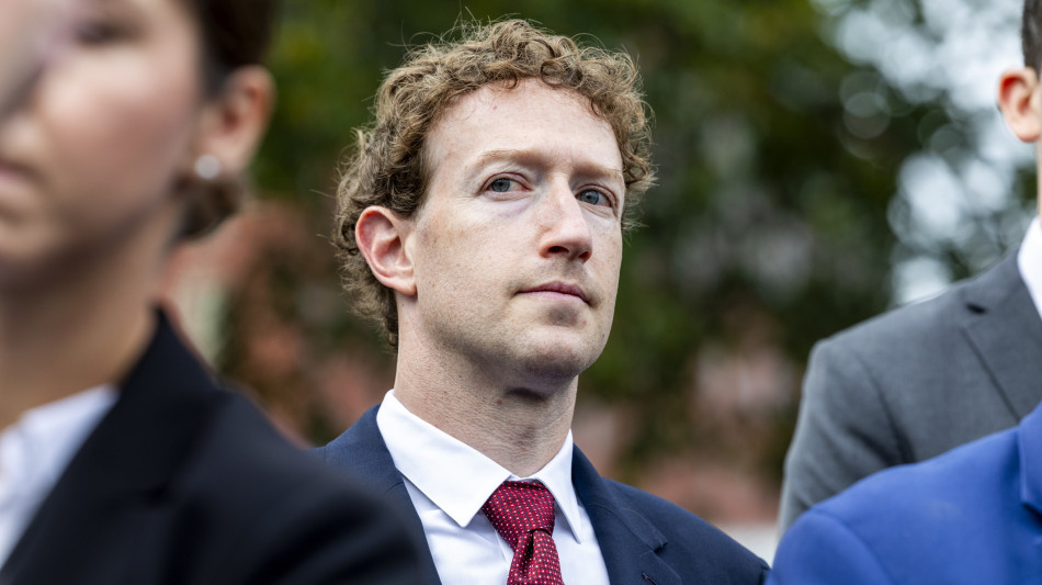  Meta blinda Zuckerberg dalla tassa sui paperoni in California 