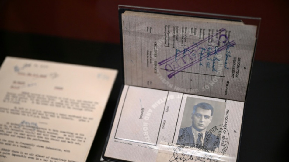 Des secrets d'espions d&eacute;voil&eacute;s dans une exposition in&eacute;dite du MI5, les renseignements britanniques