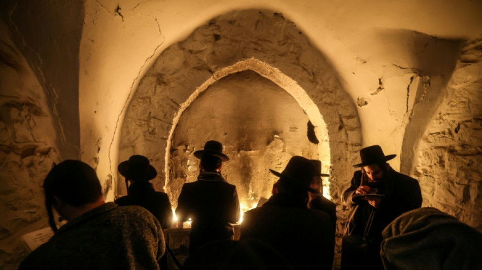  Israeli settler leader lauds Jewish prayer at contested West Bank tomb 