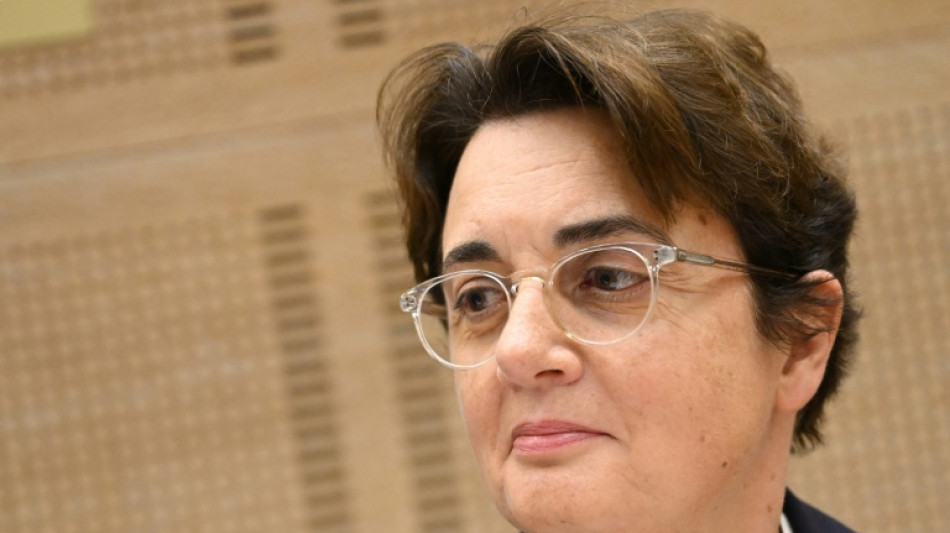 La patronne du Louvre défend sa mission, après les critiques de la Cour des comptes