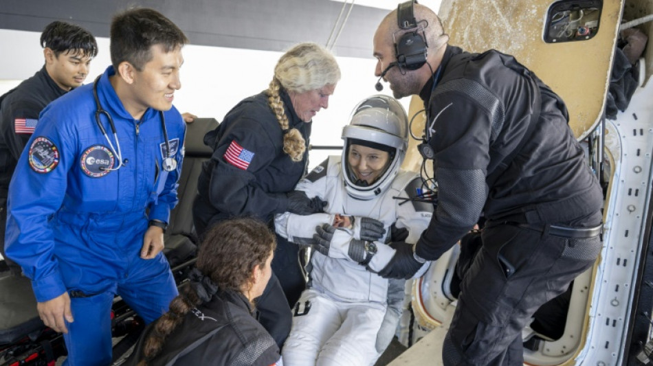  La Fran&ccedil;aise Sophie Adenot et l'&eacute;quipage de Crew-12 de retour sur Terre 