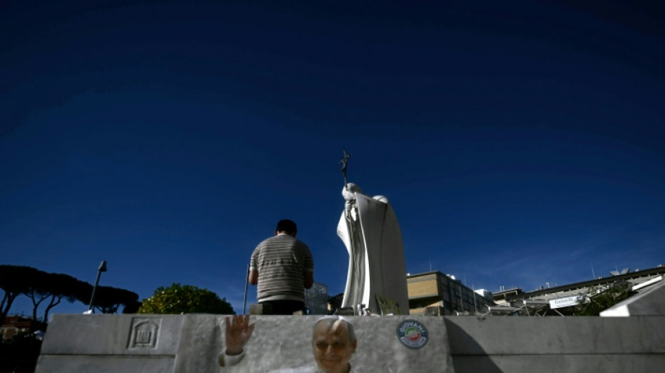  Papst telefoniert mit Putin und fordert Waffenruhe im ukrainischen Oleschky 