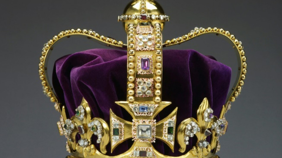 La monarqu&iacute;a brit&aacute;nica modificar&aacute; la corona de San Eduardo para Carlos III