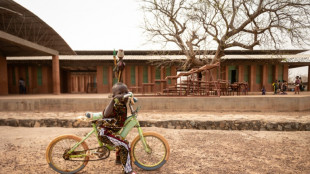 La aldea creada en Burkina por el arquitecto Francis Kéré, una mezcla de arte, educación y ecología