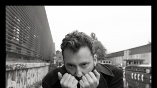 Cesare Cremonini, esce il nuovo singolo Ragazze Facili