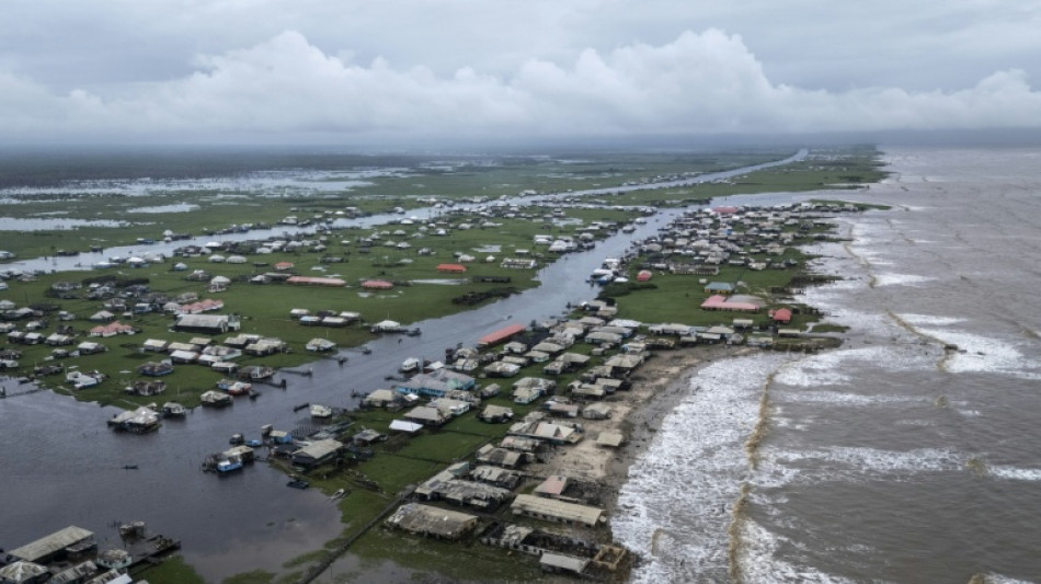  The Nigerian fishing community being eaten up by the Atlantic 