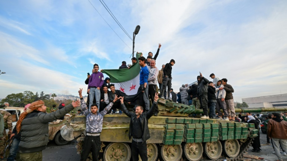 Jubel in Damaskus: Assad in Syrien nach Jahrzehnten gest&uuml;rzt