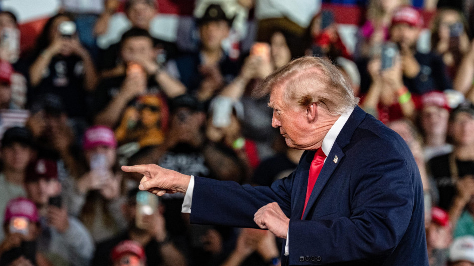  'Trump, dobbiamo finire il lavoro in Iran, con accordo o in altro modo' 