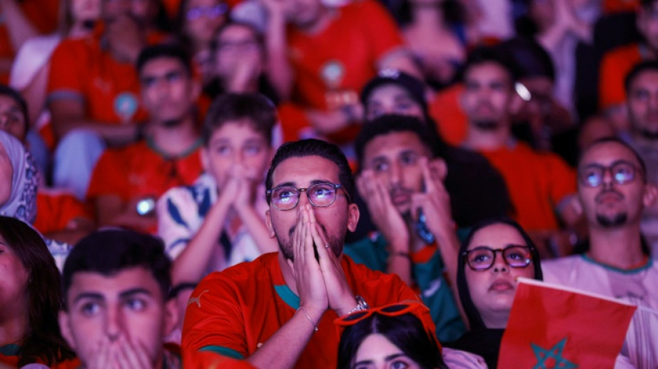  Pour les supporters du Maroc, le r&ecirc;ve bris&eacute; des Lions de l'Atlas n'efface pas la fiert&eacute; 