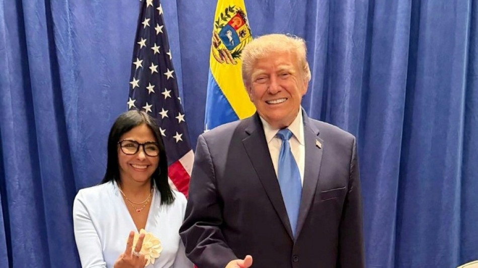  Trump und Venezuelas &Uuml;bergangspr&auml;sidentin in New York erstmals zu Gespr&auml;ch zusammengetroffen 