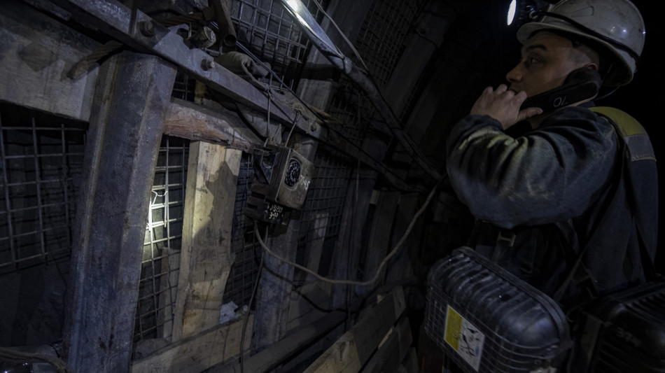 Tratti in salvo i 41 minatori nel Lugansk