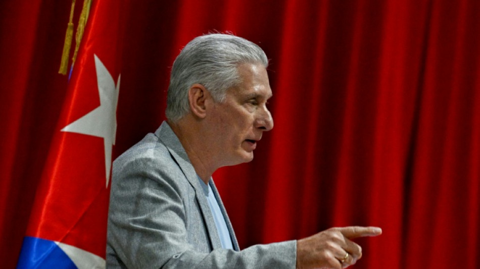  Cuba, sob forte press&atilde;o dos EUA, anuncia indulto de 2.010 presos 