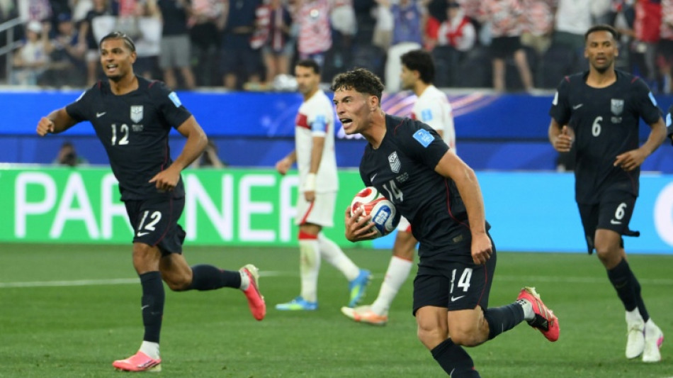 Turkey beat US 3-2 with last-gasp winner