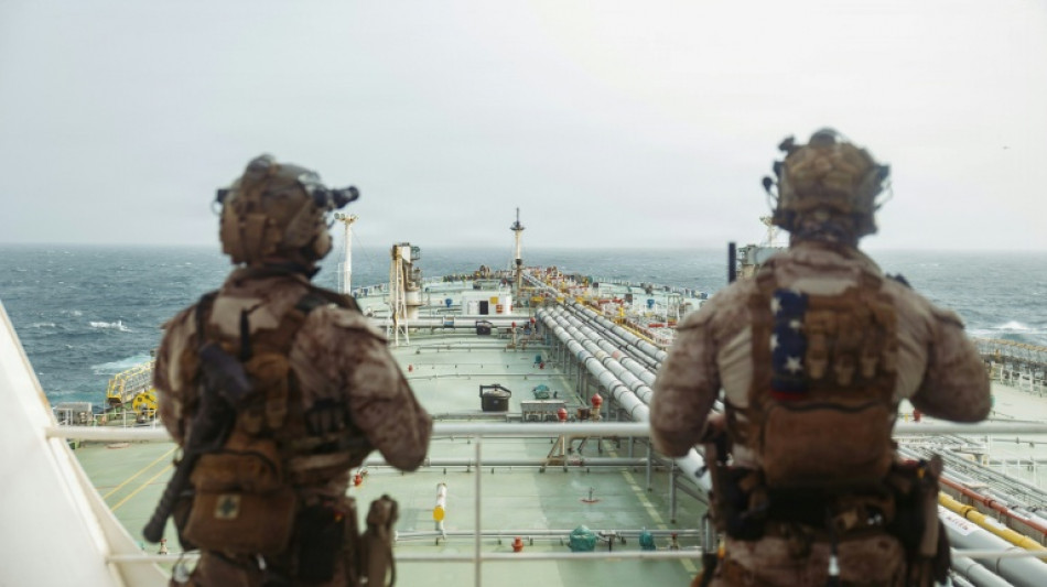  Bombard&eacute; pour la septi&egrave;me nuit de suite, l'Iran menace de d&eacute;clencher une "offensive totale" 