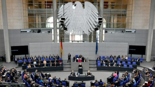 Bundestagssitzung zu Finanzpaket beginnt mit Schlagabtausch zu Gesch&auml;ftsordnung