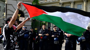 Polizeieinsatz bei proalästinensischem Protest vor Berliner Humboldt-Universität