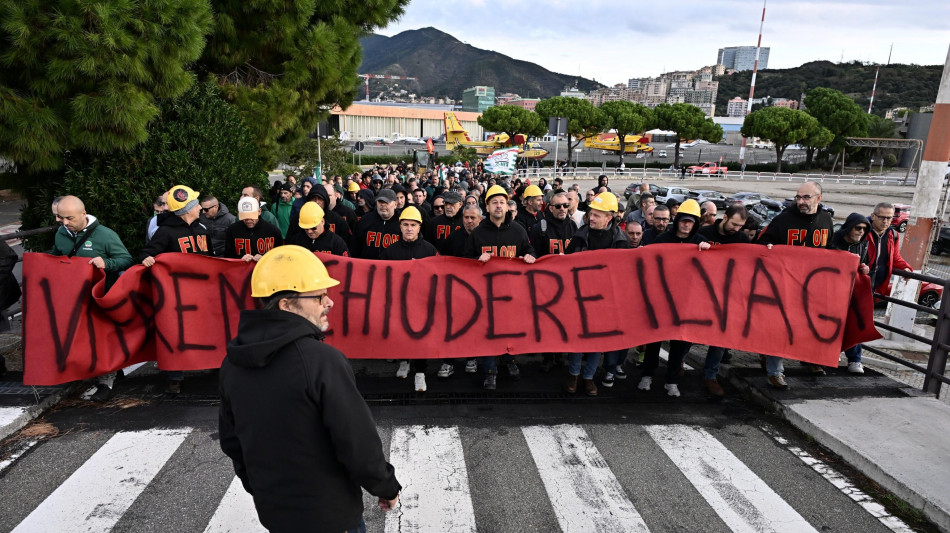  Ex Ilva, terminata l'occupazione dell'aeroporto di Genova 
