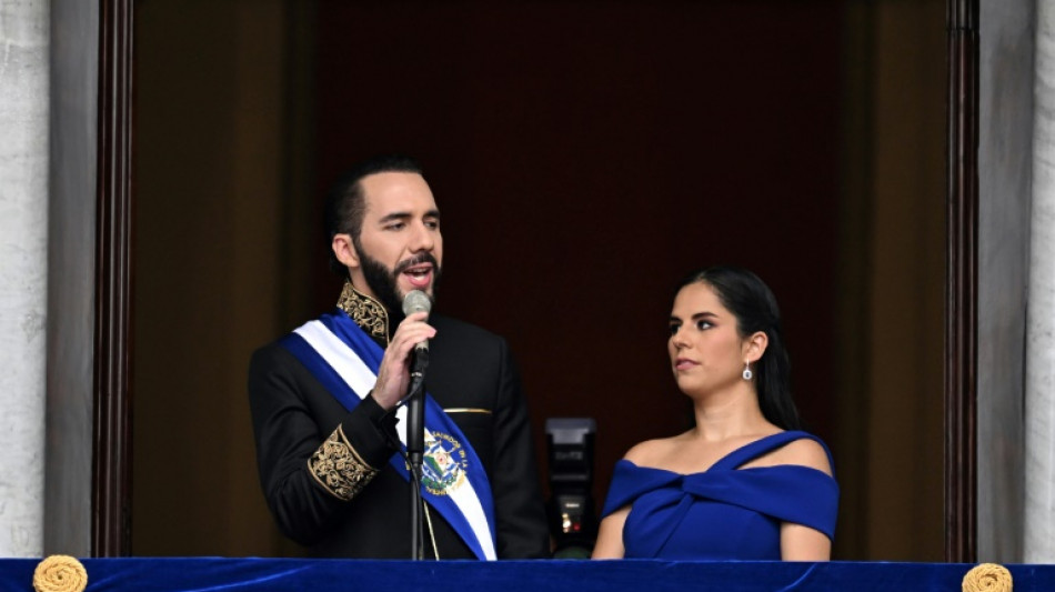Präsident von El Salvador für zweite Amtszeit eingeschworen