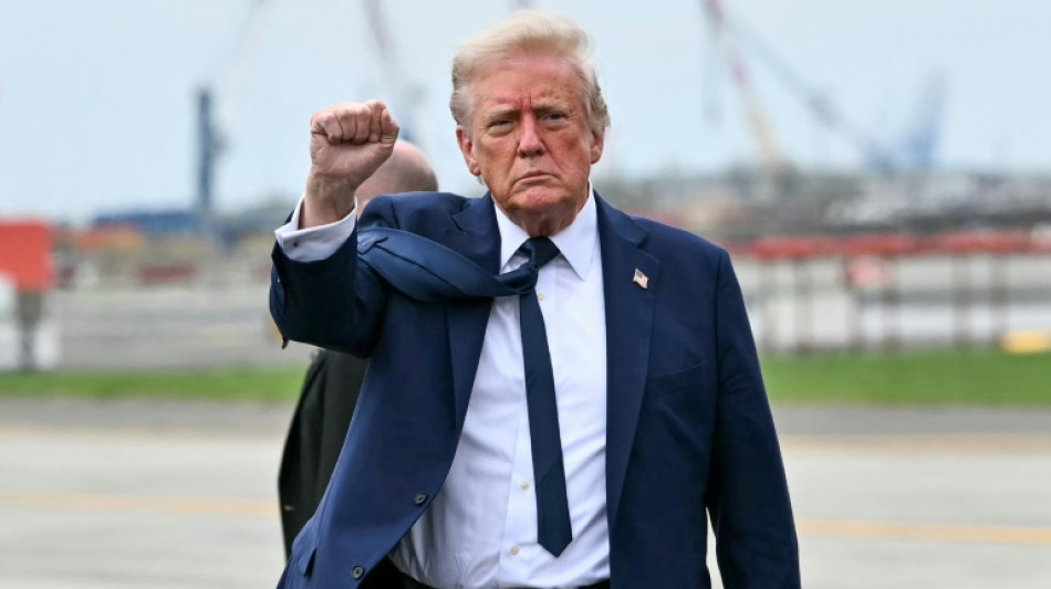 En 100 jours, Trump a entra&icirc;n&eacute; l'Am&eacute;rique et le monde dans sa chaotique orbite